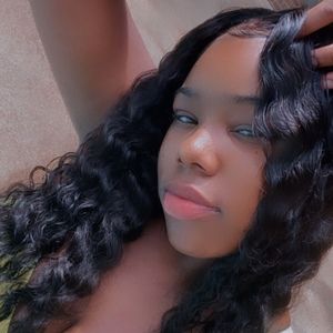 Meet your Posher, Tatyana